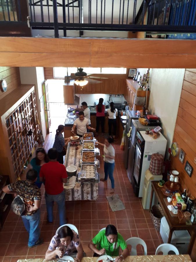 Villa Del Carmen Haven Bohol Екстериор снимка